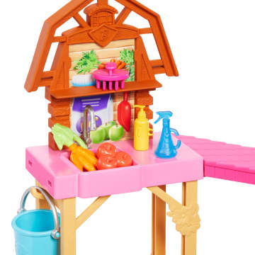 Barbie Detetive A Grande Corrida de Cavalos Conjunto de Brinquedo Cuidado de Póneis com Renee - Imagen 3 de 6
