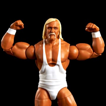 WWE Elite Collection Hulk Hogan Legends Action Figure With Singlet & Cape Accessory - Imagen 6 de 7