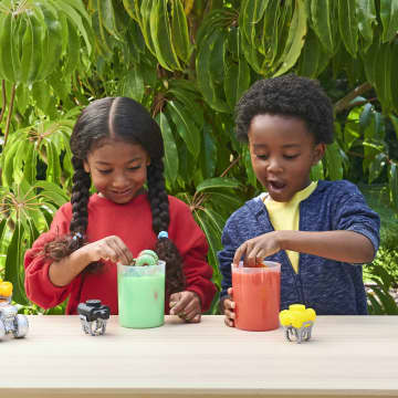 Hot Wheels Monster Trucks Color Reveal Water Blaster Assortment