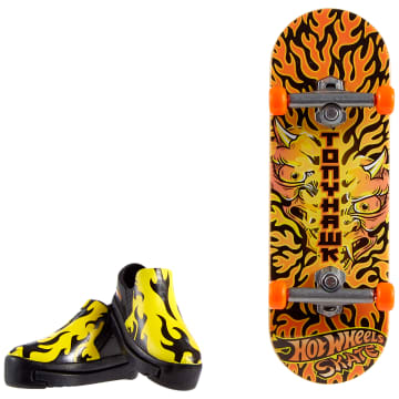 Hot Wheels Skate Vehículo de Juguete Patineta FLAME THROWER™ con Tenis
