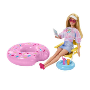 Barbie Accessories, Doll House Furniture, Pool Day Story Starter - Image 2 of 6