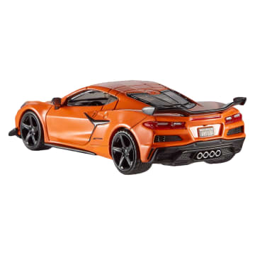 Hot Wheels Collector Vehículo de Colección Auto Premium Escala 1:43 Corvette Z06