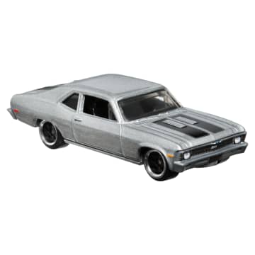 Hot Wheels Collector Vehículo de Colección 70 Chevrolet Nova SS