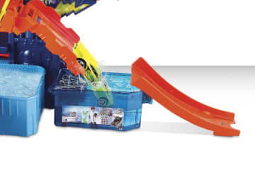 Hot Wheels City Pista de Juguete Color Shifters Laboratorio Científico
