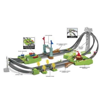 Hot Wheels Mario Kart Circuit Track Set | Mattel