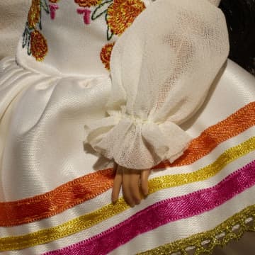 Barbie Signature Día De Muertos 2025 Collectible Doll in Ruffled Cream Gown