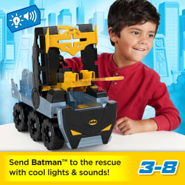 Imaginext DC Super Friends Transforming Bat-Tank With Batman Figure, Lights & Sounds - Image 2 of 6