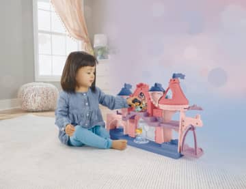 Princesses Disney-Coffret Pour Tout-Petits Little People-Château Lumières Magiques et Danse Avec 2 Figurines