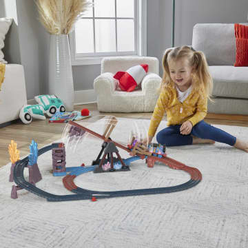 Thomas & Friends Pista de Juguete Club de Aventura - Image 2 of 6