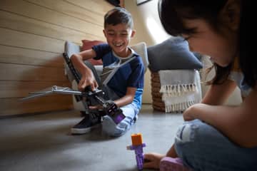 Minecraft Ender Dragon Action Figures Set, Lights, Sounds & Mist, Steve & Enderman 3.25-in Scale Figures