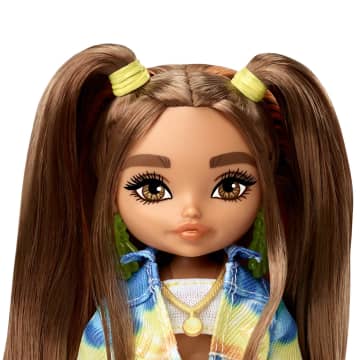 Barbie Extra Minis Muñeca Conjunto Tie Dye