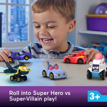 Fisher-Price DC Batwheels 1:55 Scale Vehicle Multipack, Batcast Metal Diecast Cars, 5 Pieces