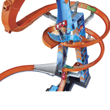 Hot Wheels® Coffret Altitude Crash - Image 3 of 6