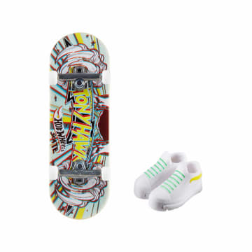 Hot Wheels Skate Vehículo de Juguete Patineta GRIP & GRIND™ con Tenis