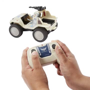 Hot Wheels Vehículo a Control Remoto Lighyear Escala 1:20