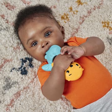 Fisher-Price Baby Chocalho para Bebês Sensimals Leopardo - Imagem 3 de 6