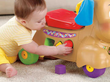 Fisher-Price Ríe y Aprende Andadera para Bebés Perrito Camina Conmigo - Imagem 5 de 6