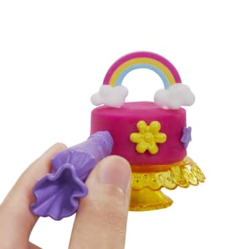 Barbie Profissões Conjunto de Brinquedo Confeitaria para Decorar - Image 5 of 6