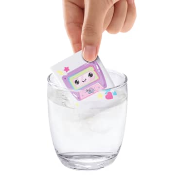 Polly Pocket Coffret de Jeu et Poupée Révélation Tenues Danse Disco - Imagem 4 de 4