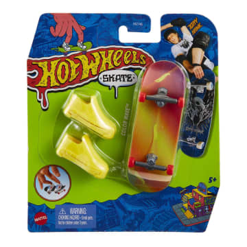 Hot Wheels Skate Veículo de Brinquedo Skateboard COLOR WAVE™ com Tênis