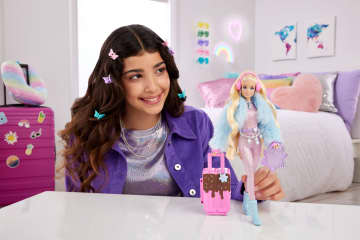 Barbie Extra Fly Muñeca Look de Invierno