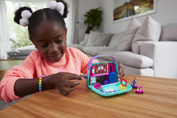 Polly Pocket Set de Juego Estuche de Aventura de Centro Comercial - Image 2 of 6
