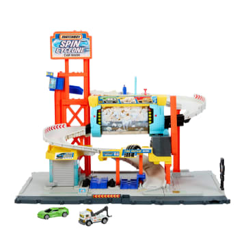 Matchbox Spin Cyclone Car Wash Playset With 1:64 Scale Die-Cast Toy Corvette & Tow Truck