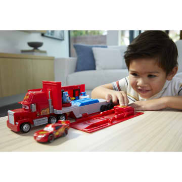 Disney Pixar Cars – Μακ Νταλίκα που Ανοίγει