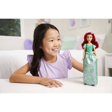 Παιχνίδια Disney Princess, Κούκλα Άριελ Με Ρούχα Και Αξεσουάρ