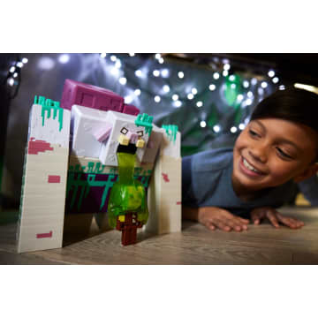 MINECRAFT FLIPPIN' FIGS Panda + Cake | Mattel